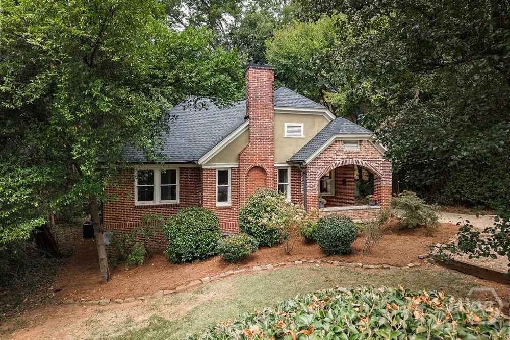 892 Hill Street Athens, GA 30606