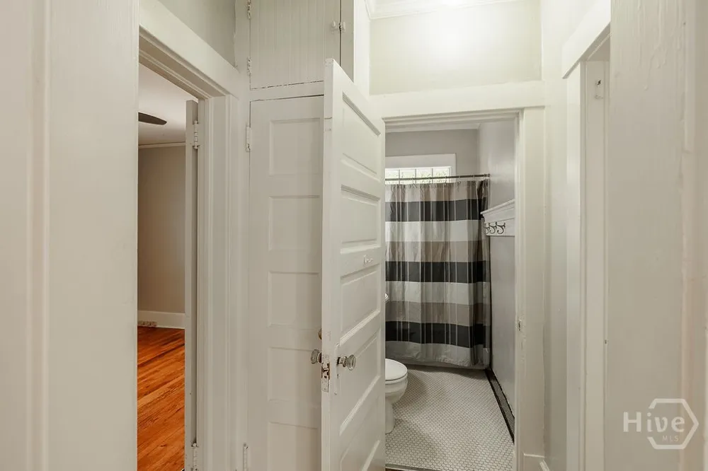 892 Hill Street Athens, GA 30606