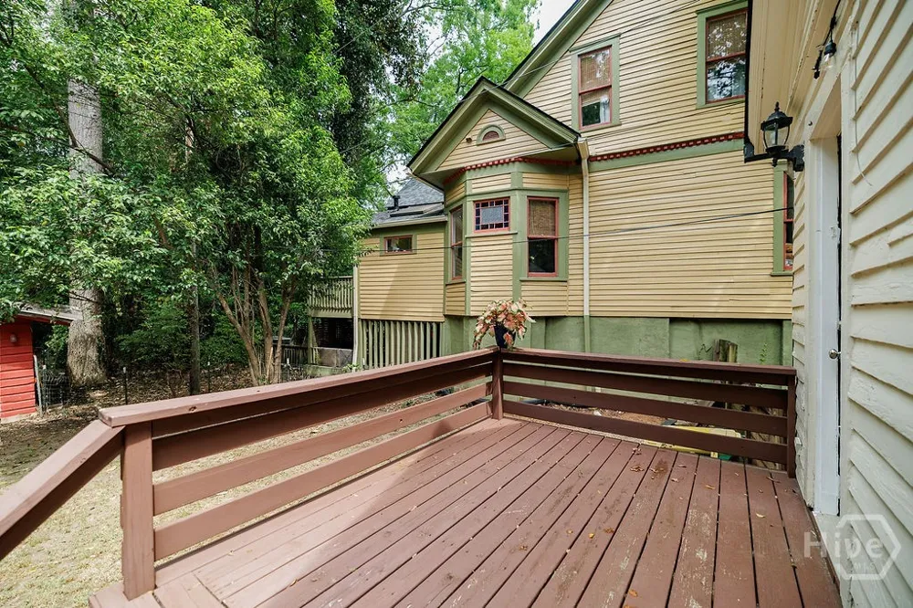 892 Hill Street Athens, GA 30606