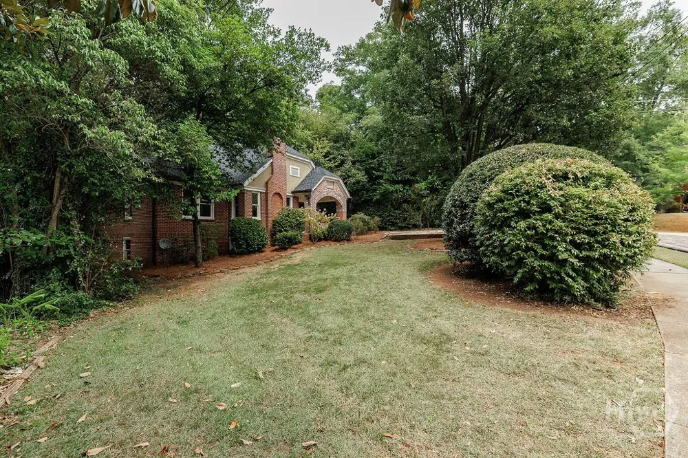 892 Hill Street Athens, GA 30606
