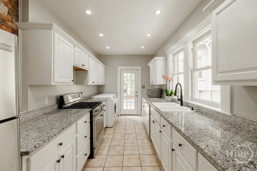 892 Hill Street Athens, GA 30606