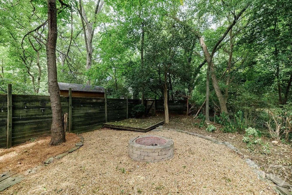 892 Hill Street Athens, GA 30606