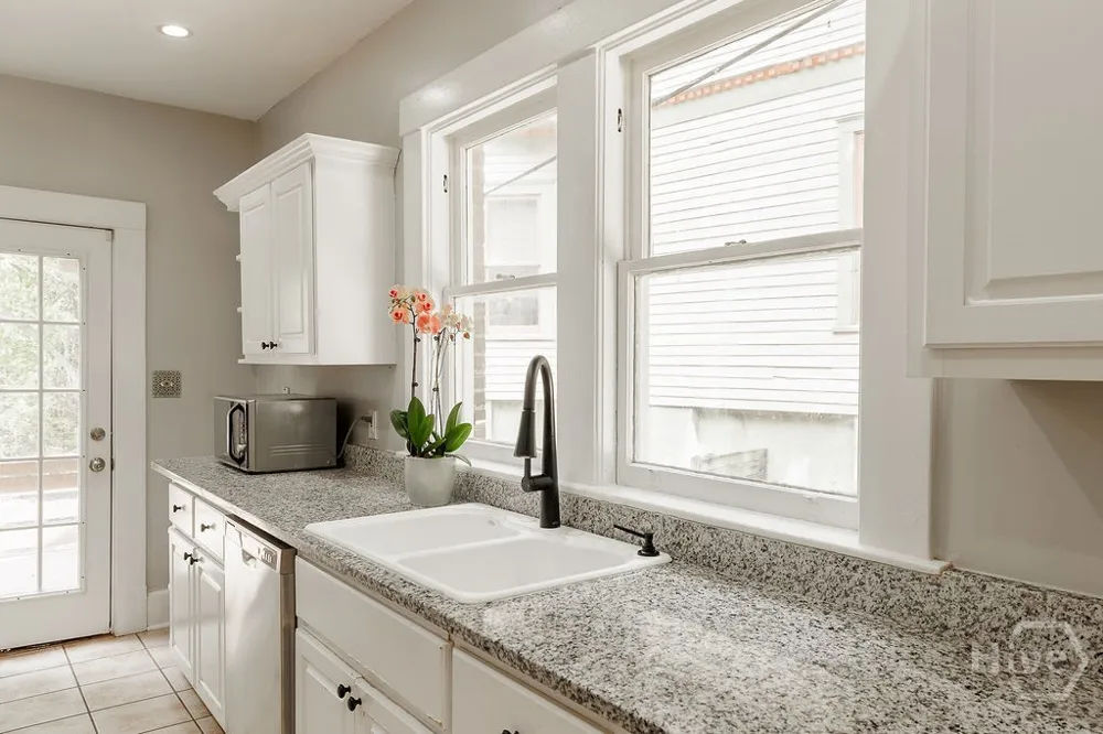 892 Hill Street Athens, GA 30606