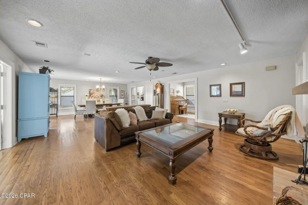 342 Wahoo Road Panama City, FL 32408