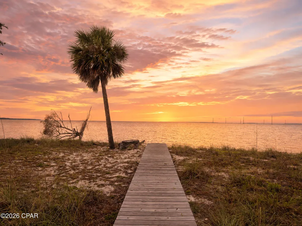 268 Pruett Road East Point, FL 32328