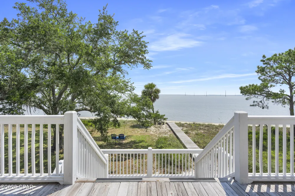 268 Pruett Road East Point, FL 32328