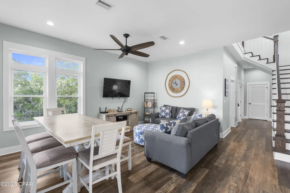 268 Pruett Road East Point, FL 32328