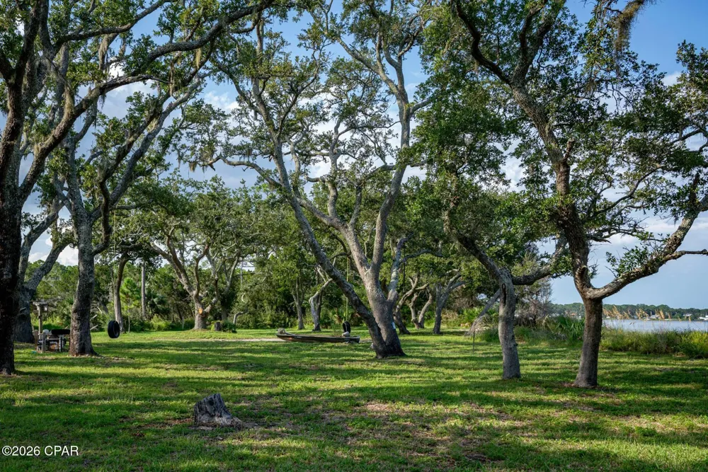 268 Pruett Road East Point, FL 32328