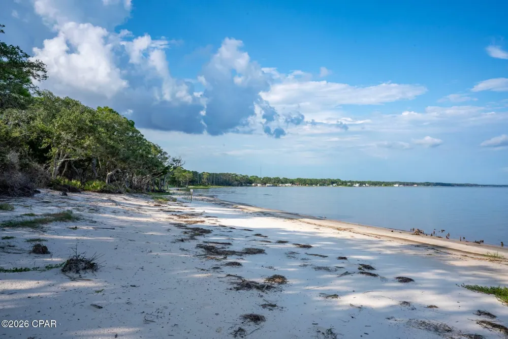 268 Pruett Road East Point, FL 32328