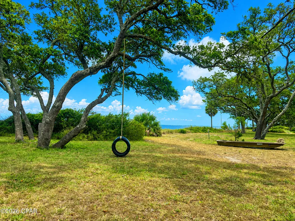 268 Pruett Road East Point, FL 32328