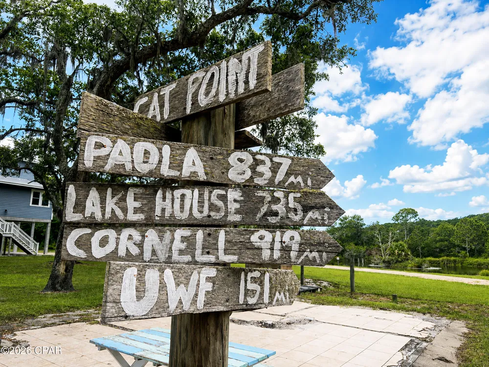 268 Pruett Road East Point, FL 32328
