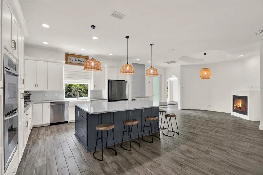 1424 JUMANA LOOP Apollo Beach, FL 33572