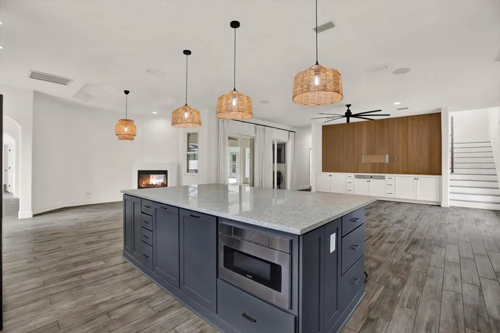 1424 JUMANA LOOP Apollo Beach, FL 33572