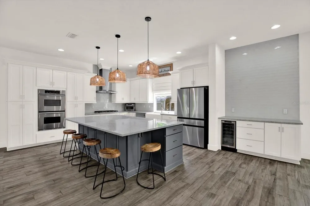 1424 JUMANA LOOP Apollo Beach, FL 33572
