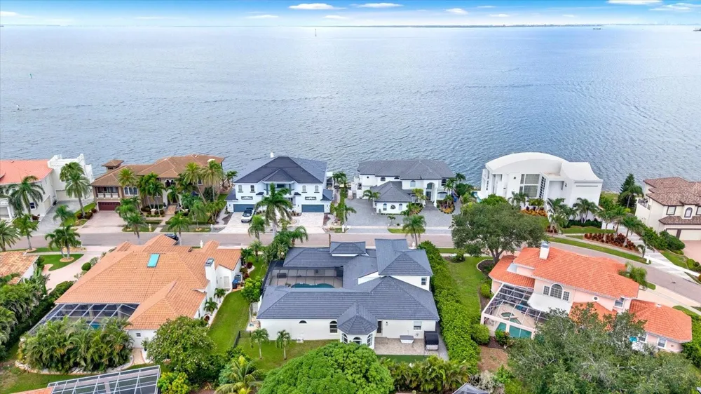 1424 JUMANA LOOP Apollo Beach, FL 33572