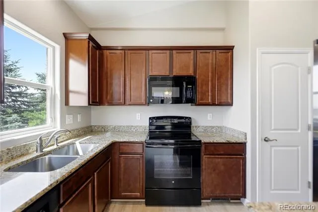 11649 Shaolin Grove Peyton, CO 80831