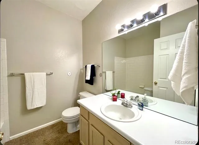 2575 S Syracuse Way #F102 Denver, CO 80231