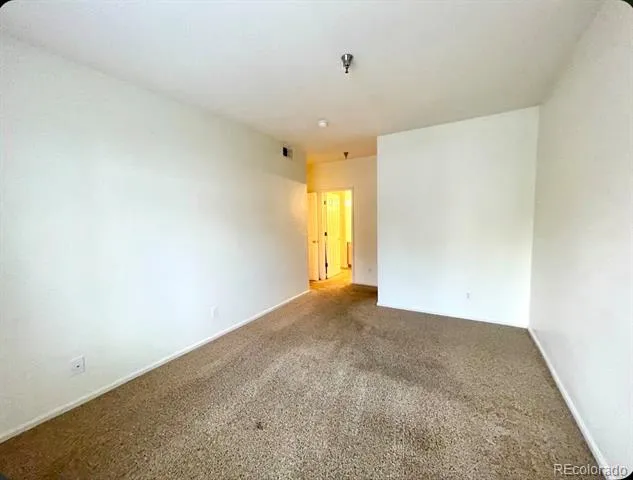 2575 S Syracuse Way #F102 Denver, CO 80231