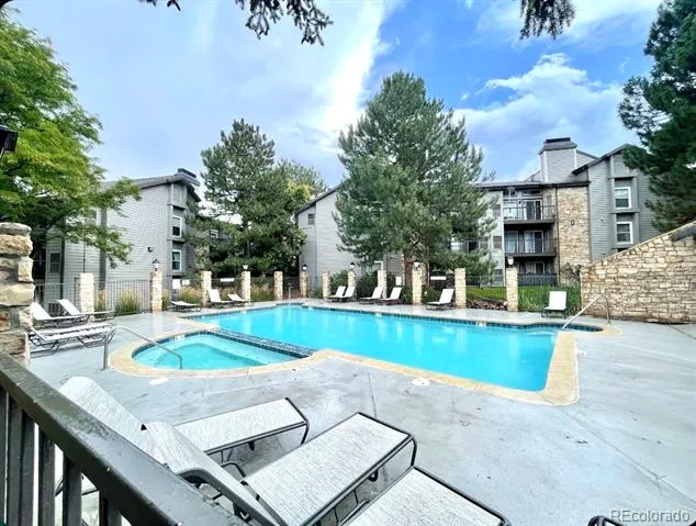 2575 S Syracuse Way #F102 Denver, CO 80231