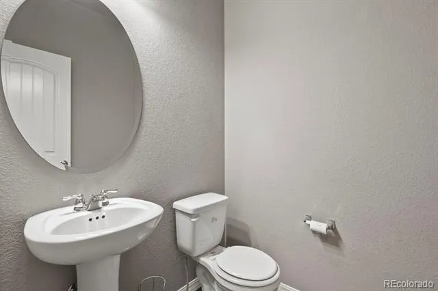 6461 Vickie Lane Colorado Springs, CO 80923