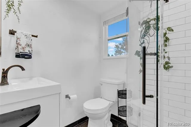 3082 S Truckee Street Aurora, CO 80013