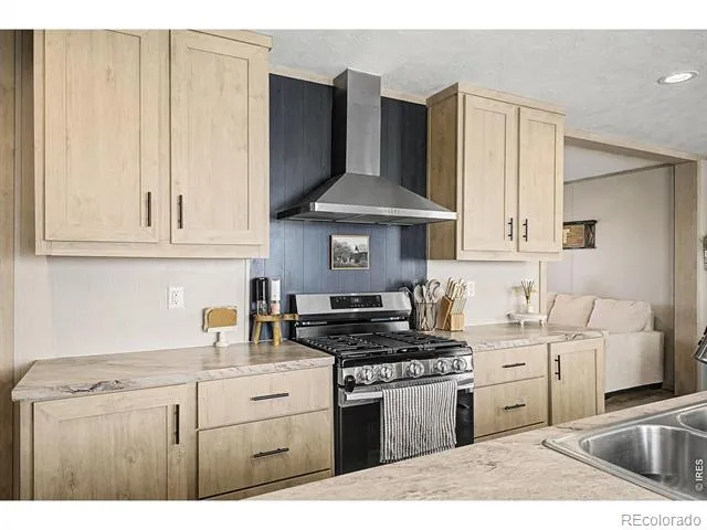 19399 County Road 102 Nunn, CO 80648
