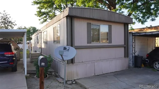 1540 Billings Street Aurora, CO 80011