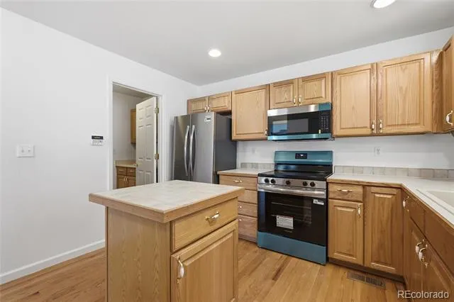 6383 Deframe Way Arvada, CO 80004