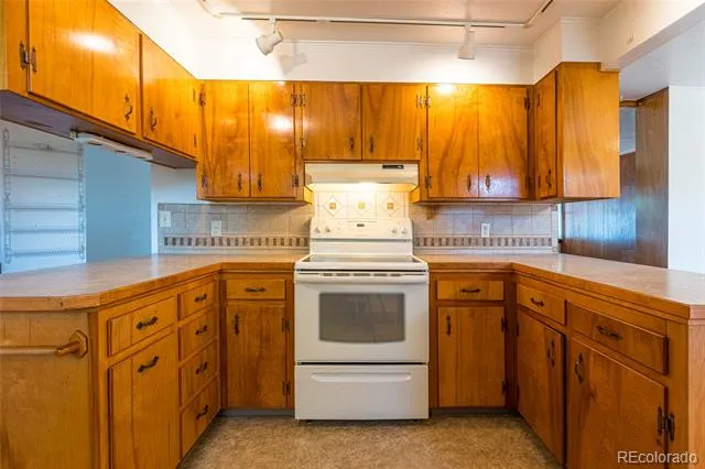 1495 W 10th Avenue Broomfield, CO 80020