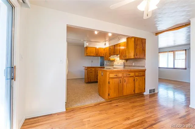 1495 W 10th Avenue Broomfield, CO 80020