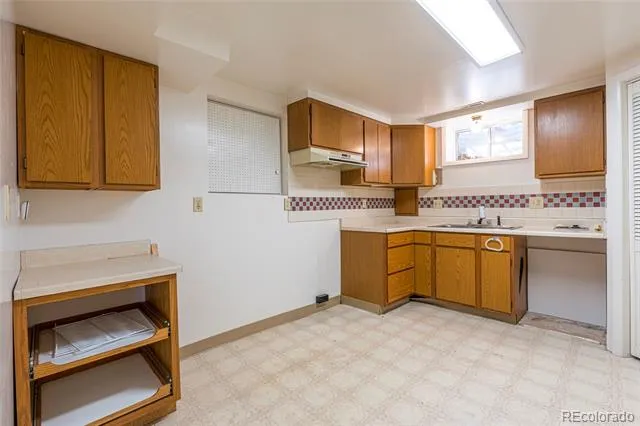 1495 W 10th Avenue Broomfield, CO 80020