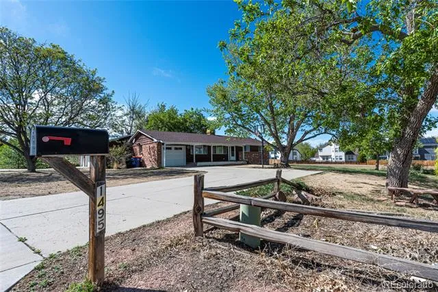1495 W 10th Avenue Broomfield, CO 80020