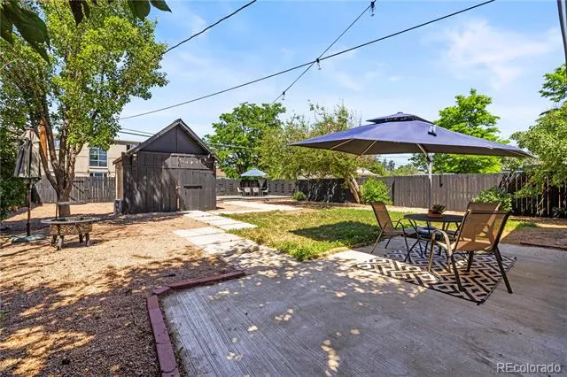 1669 Dallas Street Aurora, CO 80010
