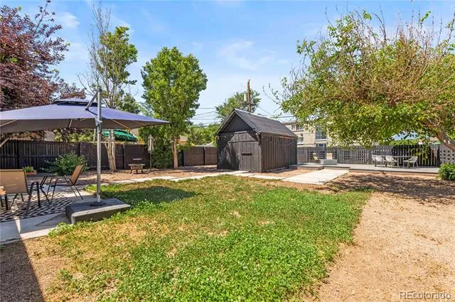 1669 Dallas Street Aurora, CO 80010