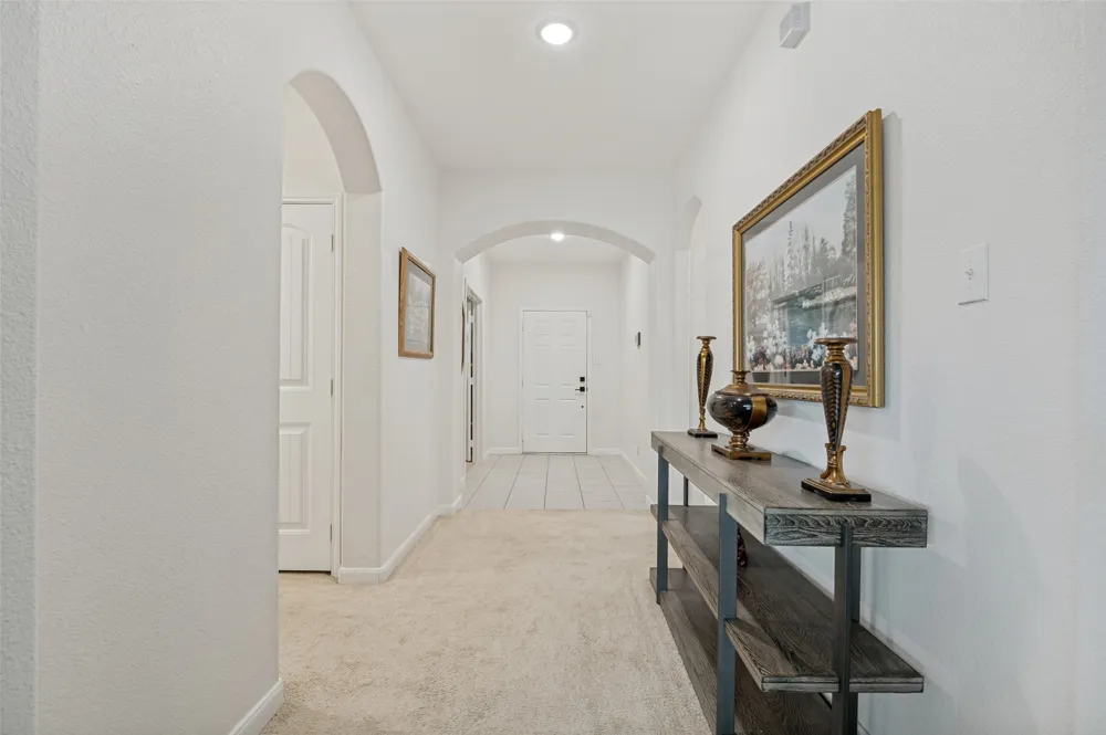 4022 Meadow Canyon Drive Lancaster, TX 75146