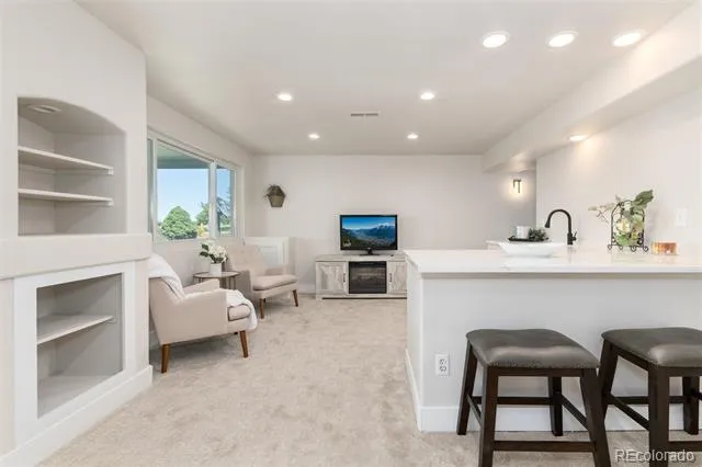 6945 Mountain Brush Circle Highlands Ranch, CO 80130