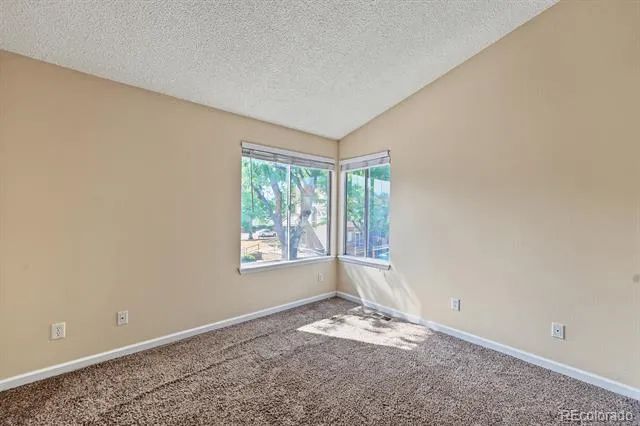822 Summer Drive Highlands Ranch, CO 80126