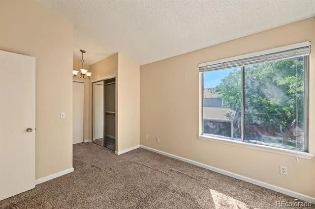 822 Summer Drive Highlands Ranch, CO 80126