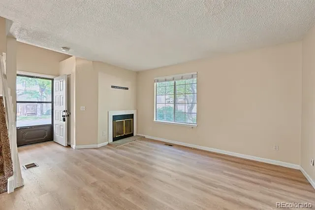822 Summer Drive Highlands Ranch, CO 80126