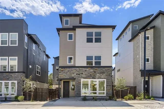 10978 E Hinsdale Circle Centennial, CO 80112