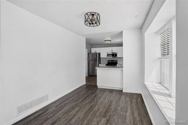 9816 W Friend Place Littleton, CO 80128