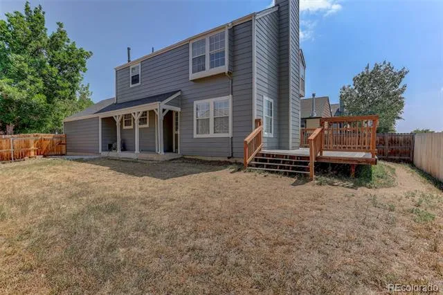 9816 W Friend Place Littleton, CO 80128