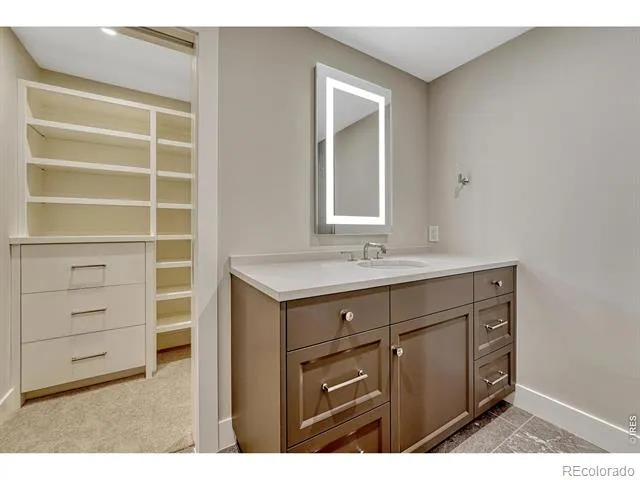 3080 E Flora Place Denver, CO 80210