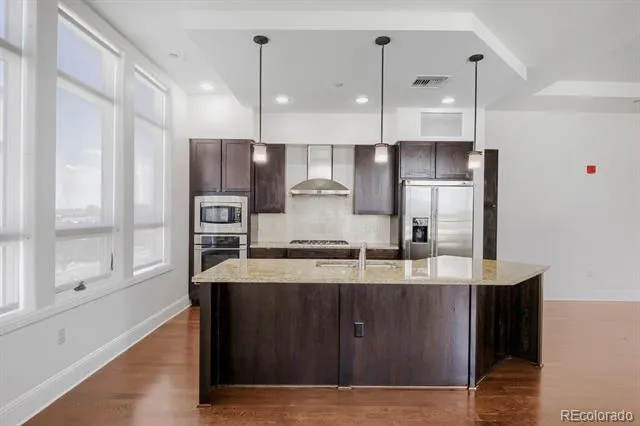 5455 Landmark Place #1016 Englewood, CO 80111
