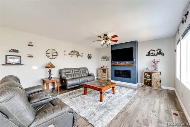 6579 Steuben Way Castle Rock, CO 80108