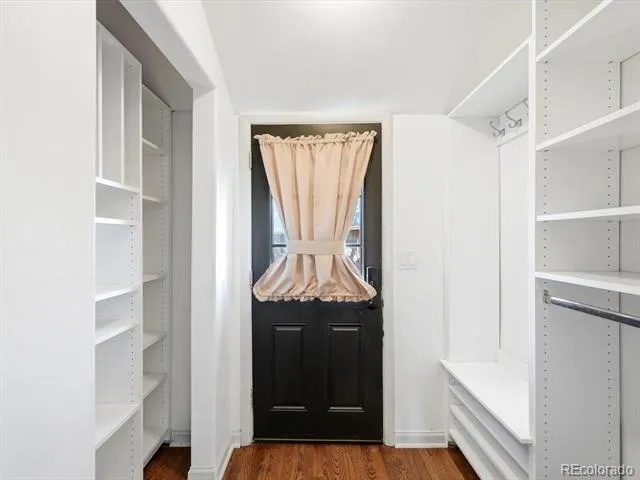565 S Lincoln Street Denver, CO 80209