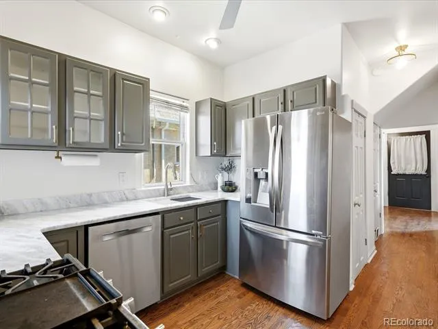 565 S Lincoln Street Denver, CO 80209