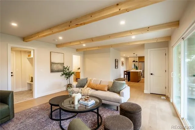 7706 S Madison Circle Centennial, CO 80122