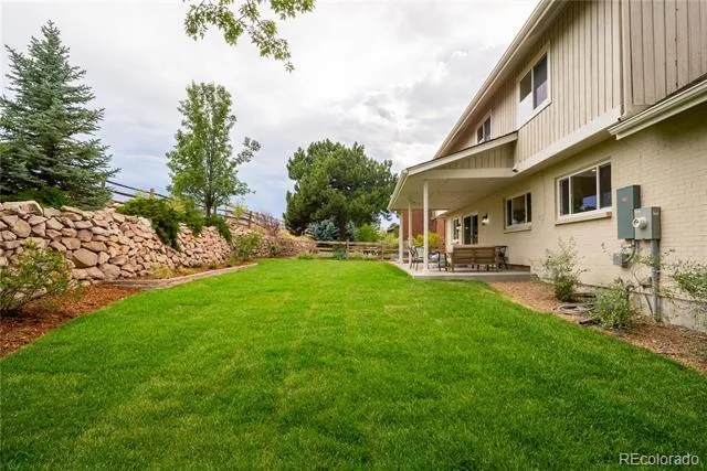 7706 S Madison Circle Centennial, CO 80122