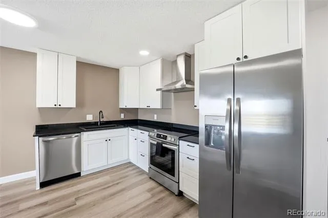 9335 E Center Avenue #10C Denver, CO 80247
